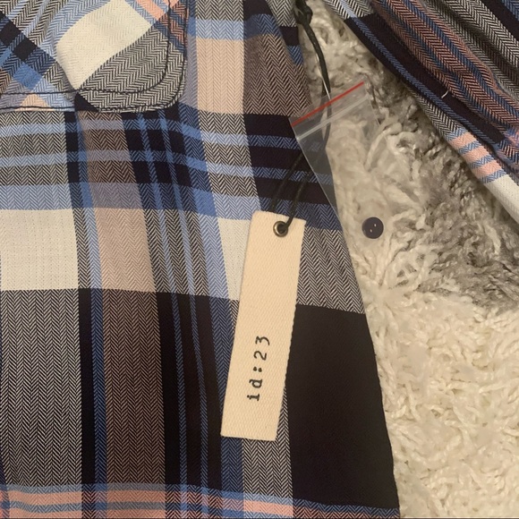 Sold! id:23 shirt - Picture 9 of 9